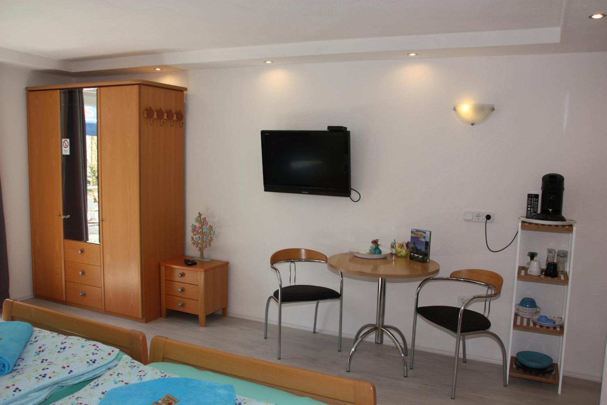 Pension Camping Schausten 科赫姆 外观 照片